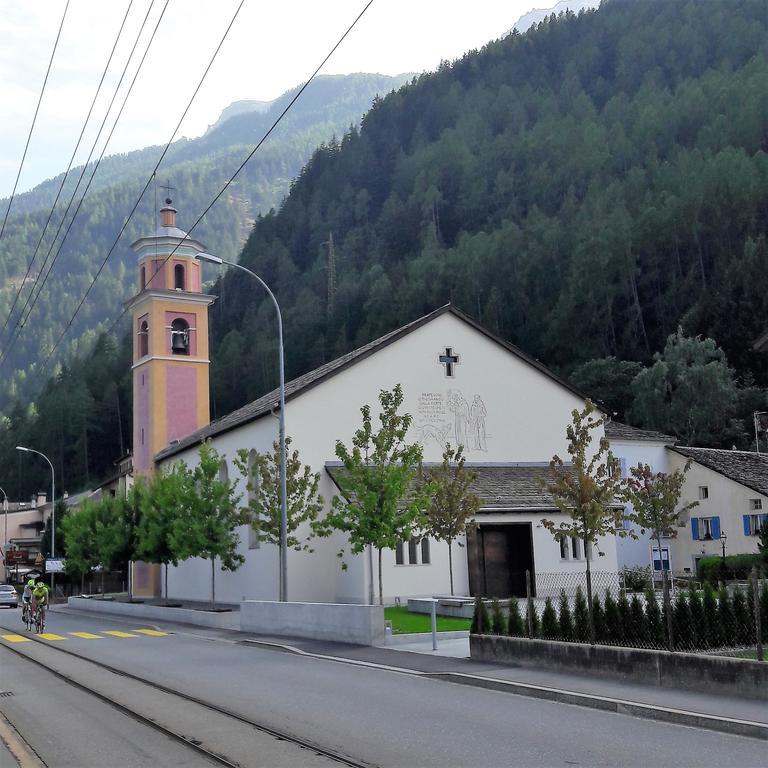 Hotel Posta Poschiavo Exterior photo